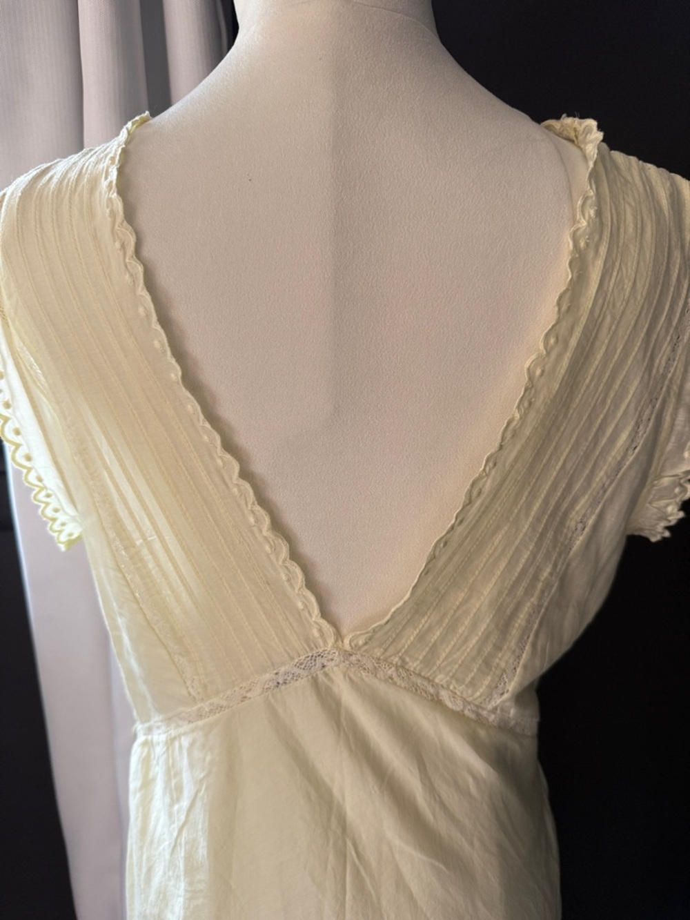 Free People Intimately pastel yellow Sleeveless V-Neck lace slip silk Dress - Picture 9 of 15
